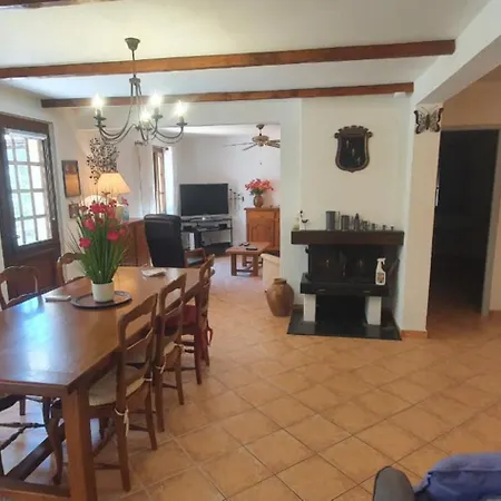 Ferienhaus A Paisible Entre Ardeche Et Ceze